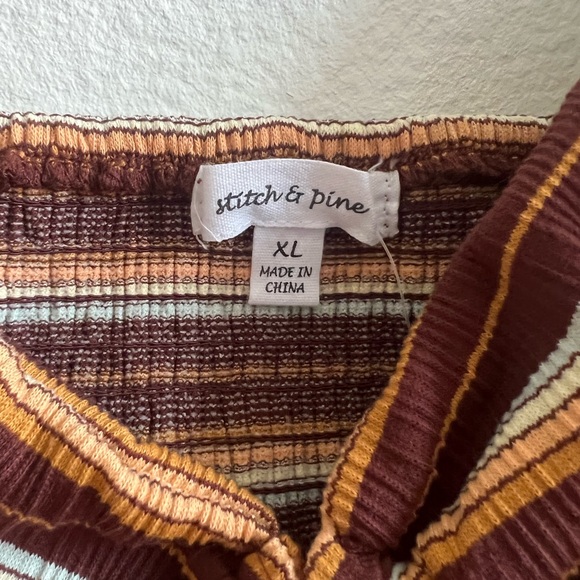 Strapless Striped Romper with Cutout - Picture 5 of 5